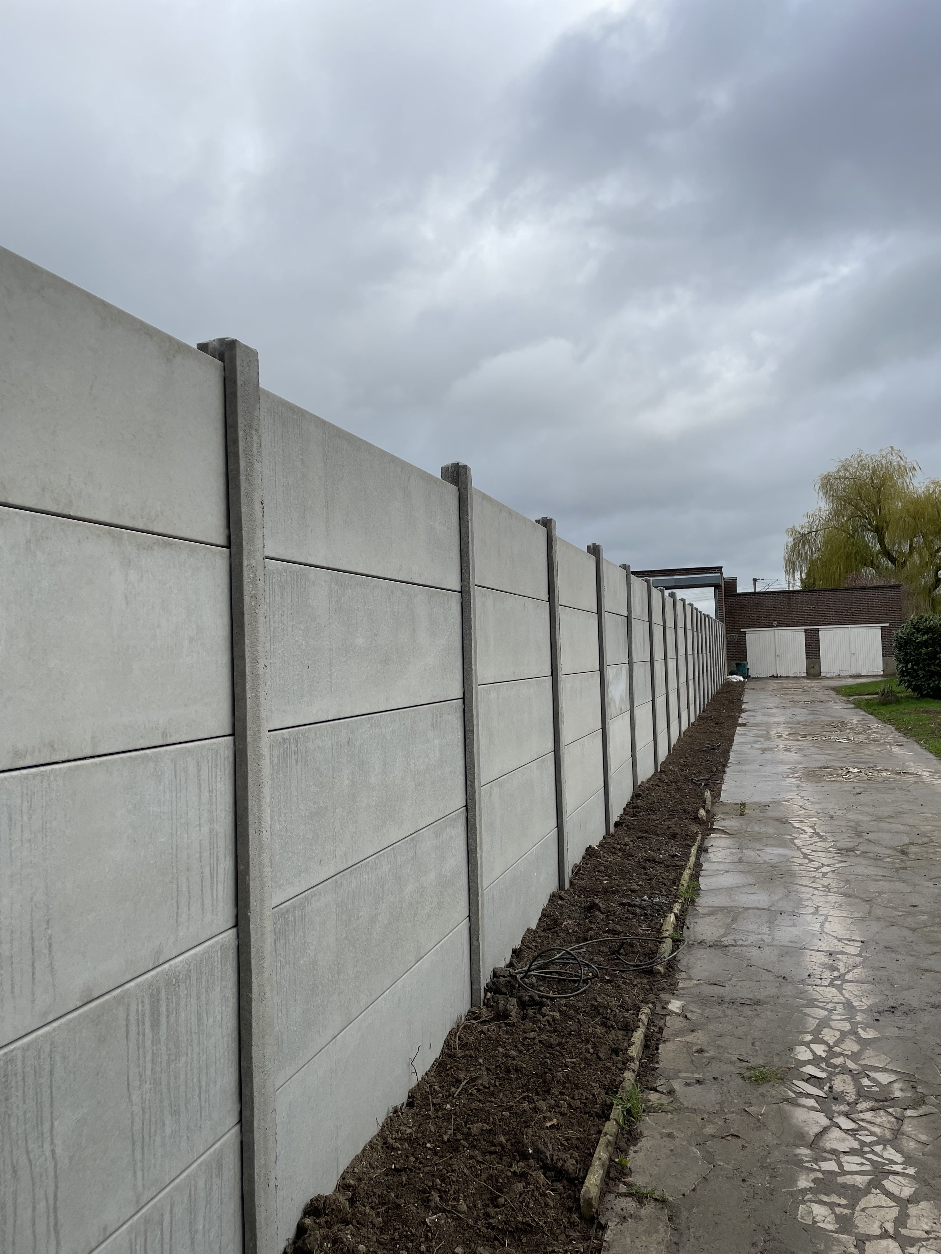 Panneau béton pour clôture mur plein et mixte